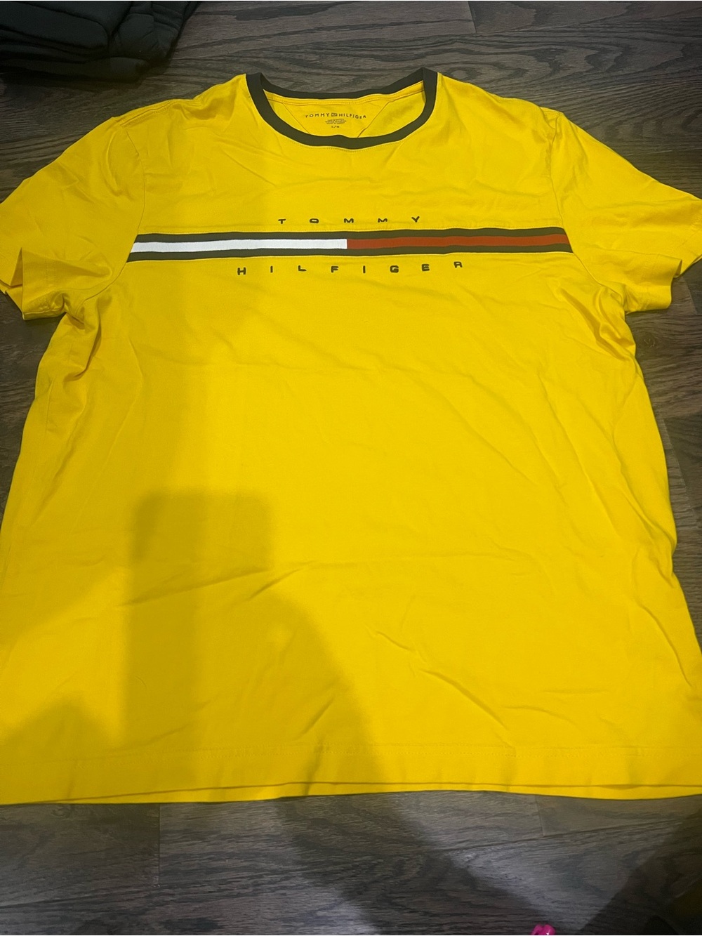 Tommy Hilfiger Yellow Short-Sleeve Logo Tee with Navy Trim